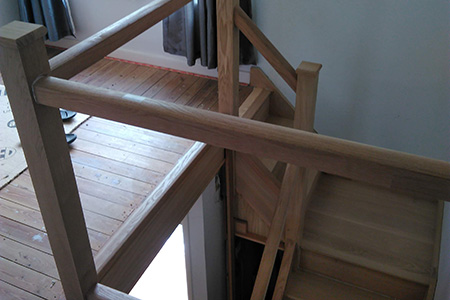 Bespoke L shape staircase design